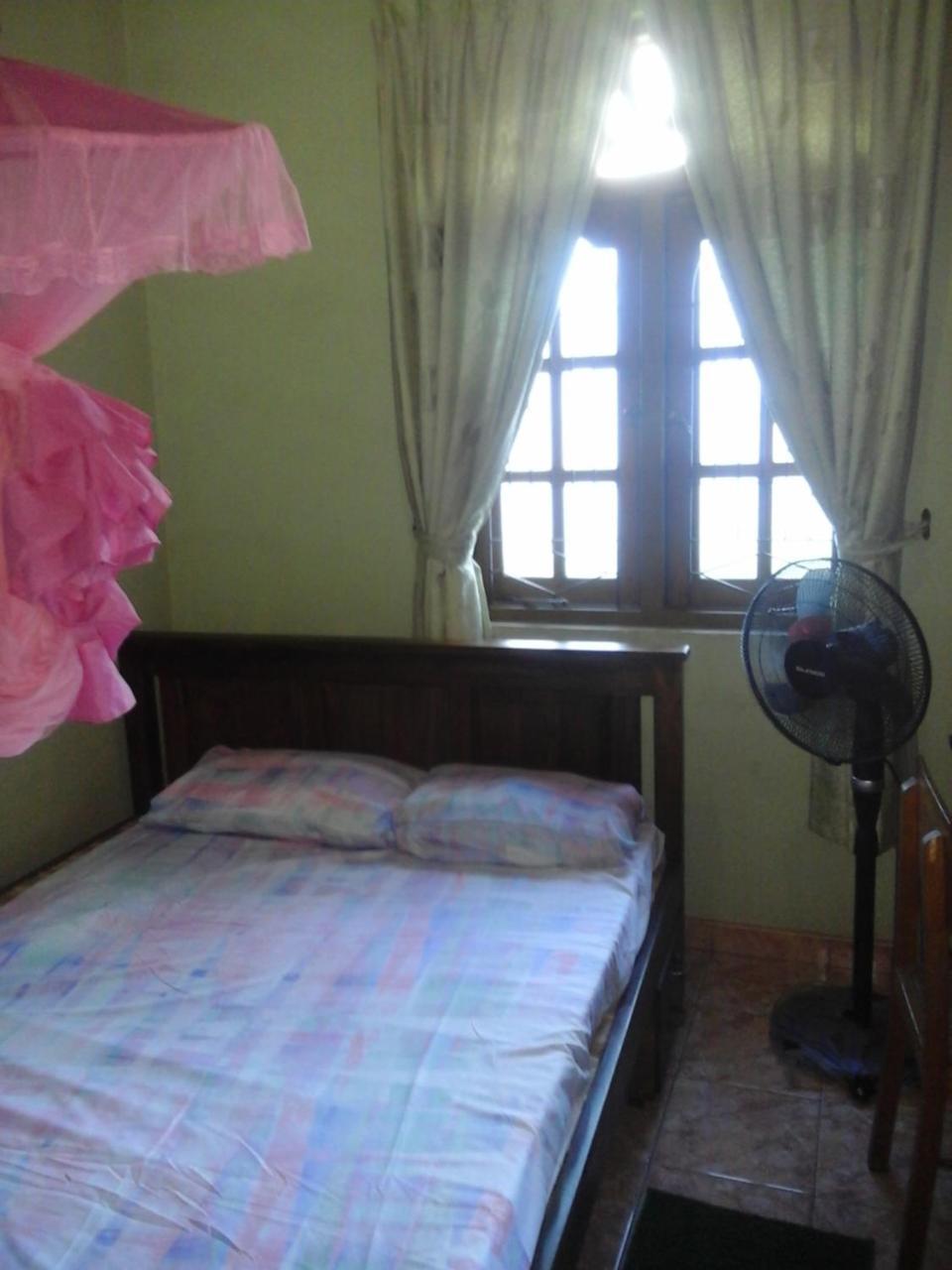 Appartamento Colombo 20 Minutes By Train Wattala Esterno foto